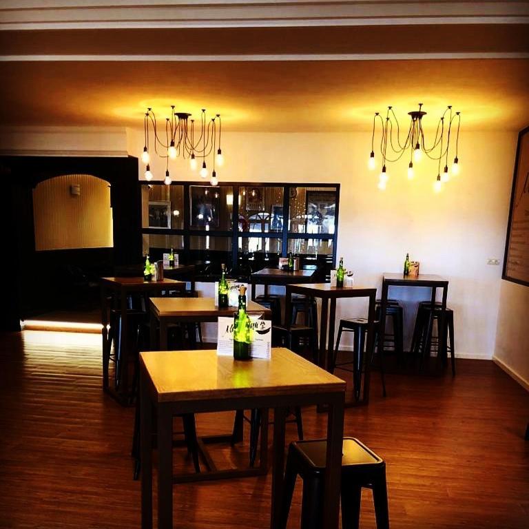 โฮสปิเดียม โฮเทล ฆวนที่ 2 Hotel โตโร ภายนอก รูปภาพ